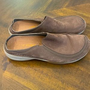 Merrell performance Moc brown leather size 9.5 women’s clog